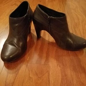 Nuture Brown Booties